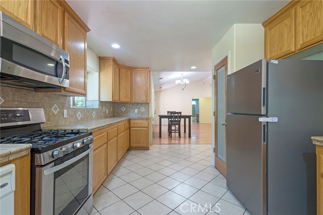 4940 Papaya Road, Forest Ranch CA: https://media.crmls.org/medias/77badcfe-42fd-4497-883d-20fda375c882.jpg