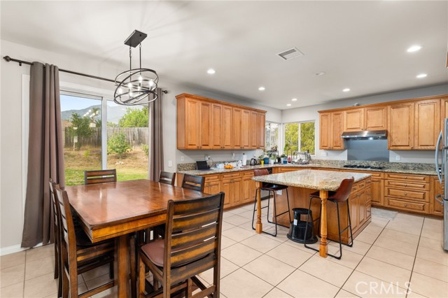 Detail Gallery Image 10 of 55 For 6154 Klusman, Rancho Cucamonga,  CA 91737 - 6 Beds | 3 Baths