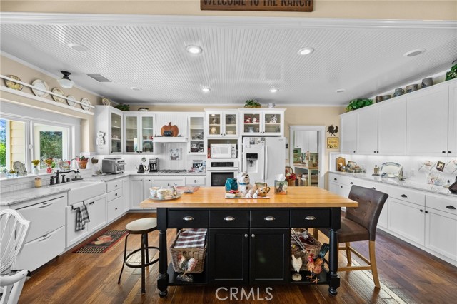 Detail Gallery Image 31 of 75 For 13678 Scenic Crest Dr, Yucaipa,  CA 92399 - 4 Beds | 2/1 Baths