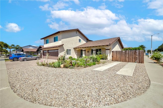 Detail Gallery Image 33 of 37 For 2401 El Portal Way, Oxnard,  CA 93035 - 4 Beds | 2/1 Baths