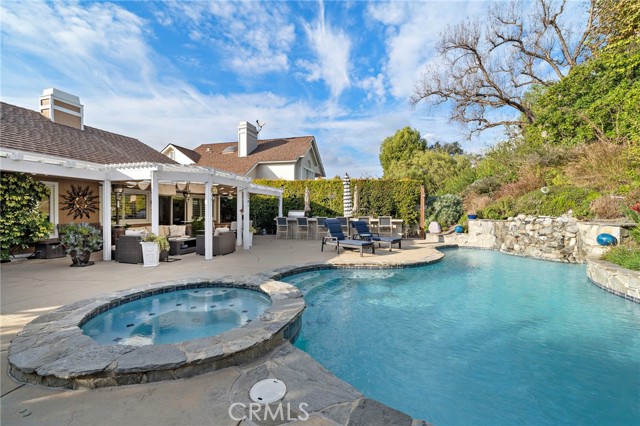 Front Image Thumbnail for CROC25271631