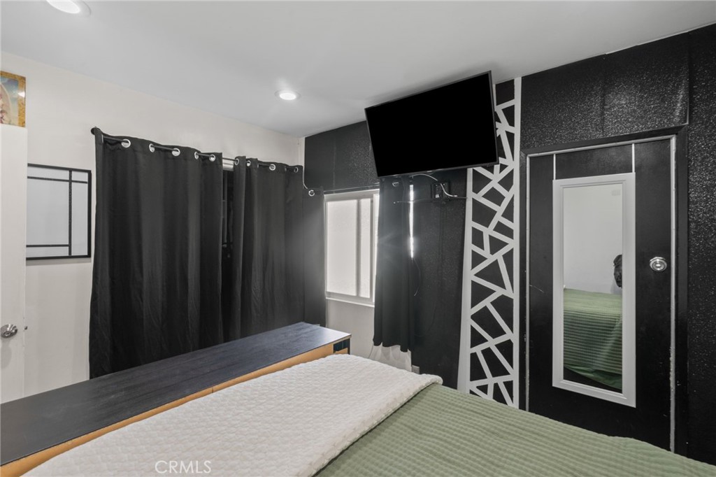 MLS #SB25278738 image #17