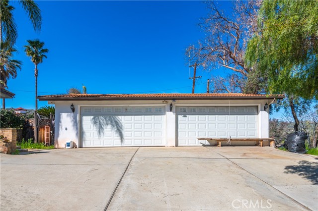 32375 Sage Road, Hemet CA: https://media.crmls.org/medias/77c15a98-8b61-45e4-8ad8-6e46cda54eb2.jpg