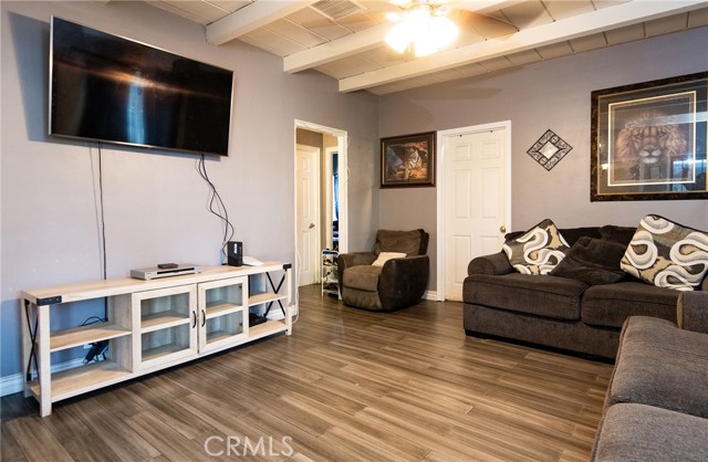 Detail Gallery Image 4 of 27 For 808 Lewiston St, Duarte,  CA 91010 - 3 Beds | 2 Baths