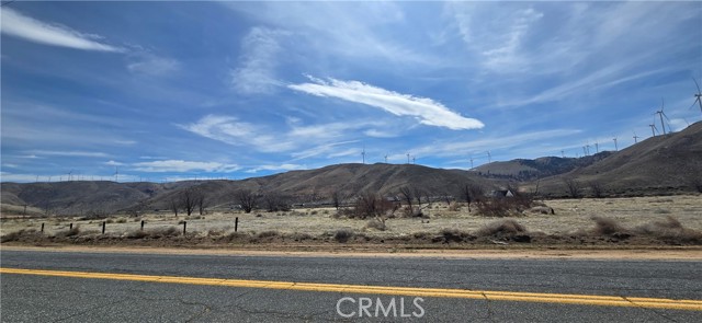 10100 Tehachapi Road, Tehachapi CA: https://media.crmls.org/medias/77c1f434-d779-484f-9c92-f7b8e6106b19.jpg