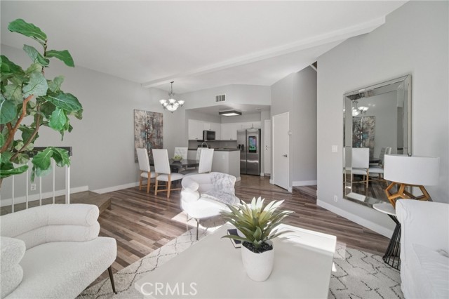 Detail Gallery Image 14 of 55 For 1730 Sinaloa Rd #308,  Simi Valley,  CA 93065 - 2 Beds | 1/1 Baths