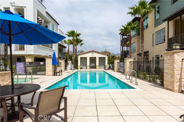 Detail Gallery Image 11 of 17 For 325 Doheny Way, Dana Point,  CA 92629 - 3 Beds | 2 Baths