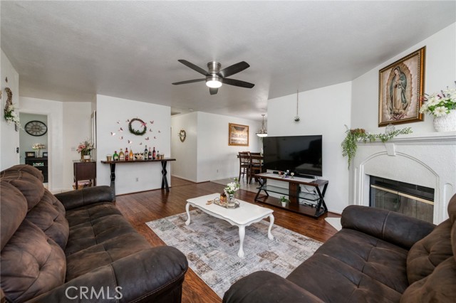 Detail Gallery Image 11 of 34 For 423 N Morningside, Dinuba,  CA 93618 - 4 Beds | 2 Baths