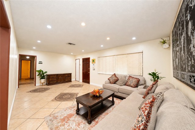 3 Bed Home for Sale in Highland, California