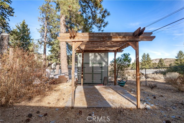 Detail Gallery Image 24 of 31 For 5579 Juniper Dr, Wrightwood,  CA 92397 - 2 Beds | 2 Baths