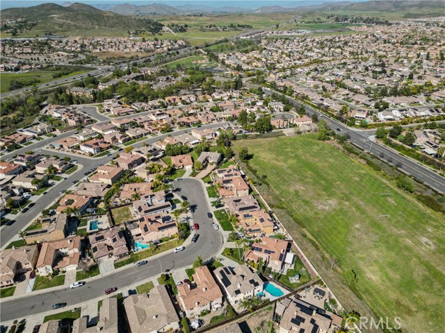 Detail Gallery Image 31 of 38 For 31923 Corte De Pinos, Winchester,  CA 92596 - 4 Beds | 3/1 Baths
