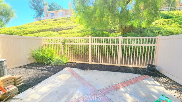 Detail Gallery Image 10 of 19 For 13234 Sonrisa Dr, Chino Hills,  CA 91709 - 2 Beds | 2/1 Baths