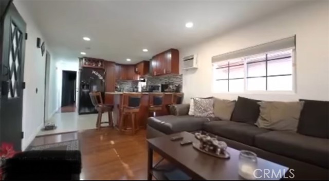Detail Gallery Image 4 of 11 For 1850 W Orangethorpe Ave #24,  Fullerton,  CA 92833 - 3 Beds | 1 Baths