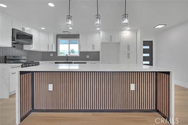 Detail Gallery Image 8 of 60 For 920 Coronado Dr, Redlands,  CA 92374 - 4 Beds | 2 Baths