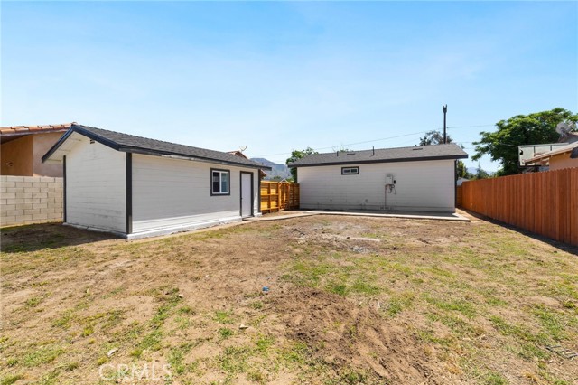 Detail Gallery Image 23 of 27 For 7488 Los Feliz Dr, Highland,  CA 92346 - 2 Beds | 1 Baths