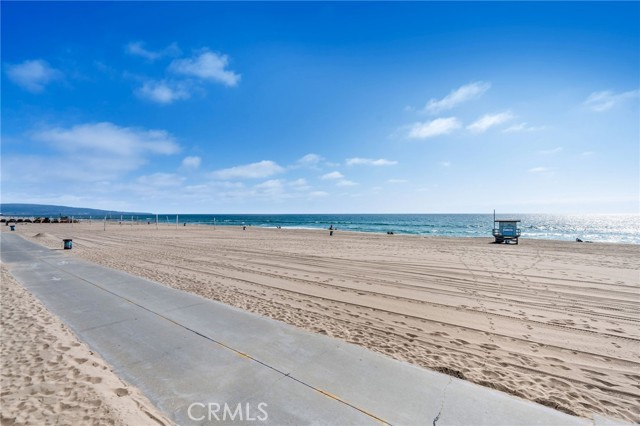 Detail Gallery Image 11 of 11 For 225 El Porto Street 227a,  Manhattan Beach,  CA 90266 - 1 Beds | 1 Baths