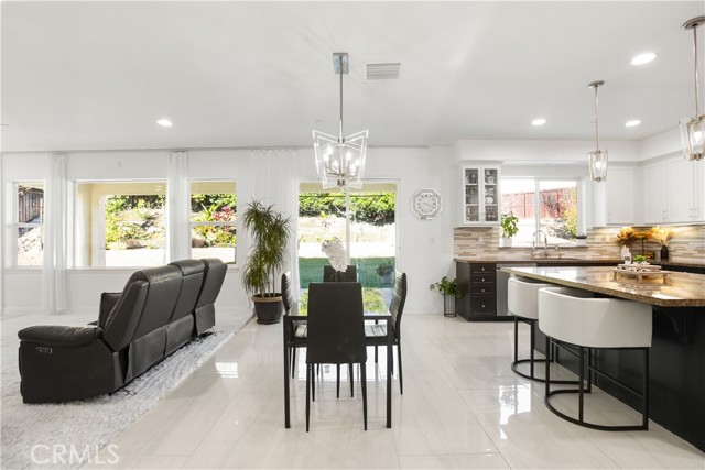 Detail Gallery Image 13 of 71 For 3987 Button Bush Ct, San Bernardino,  CA 92407 - 5 Beds | 3 Baths