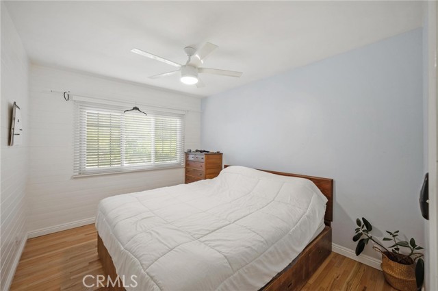 20955 De Mina Street, Woodland Hills CA: https://media.crmls.org/medias/77c80df0-a5dc-4fde-a96e-a9ba480b066d.jpg