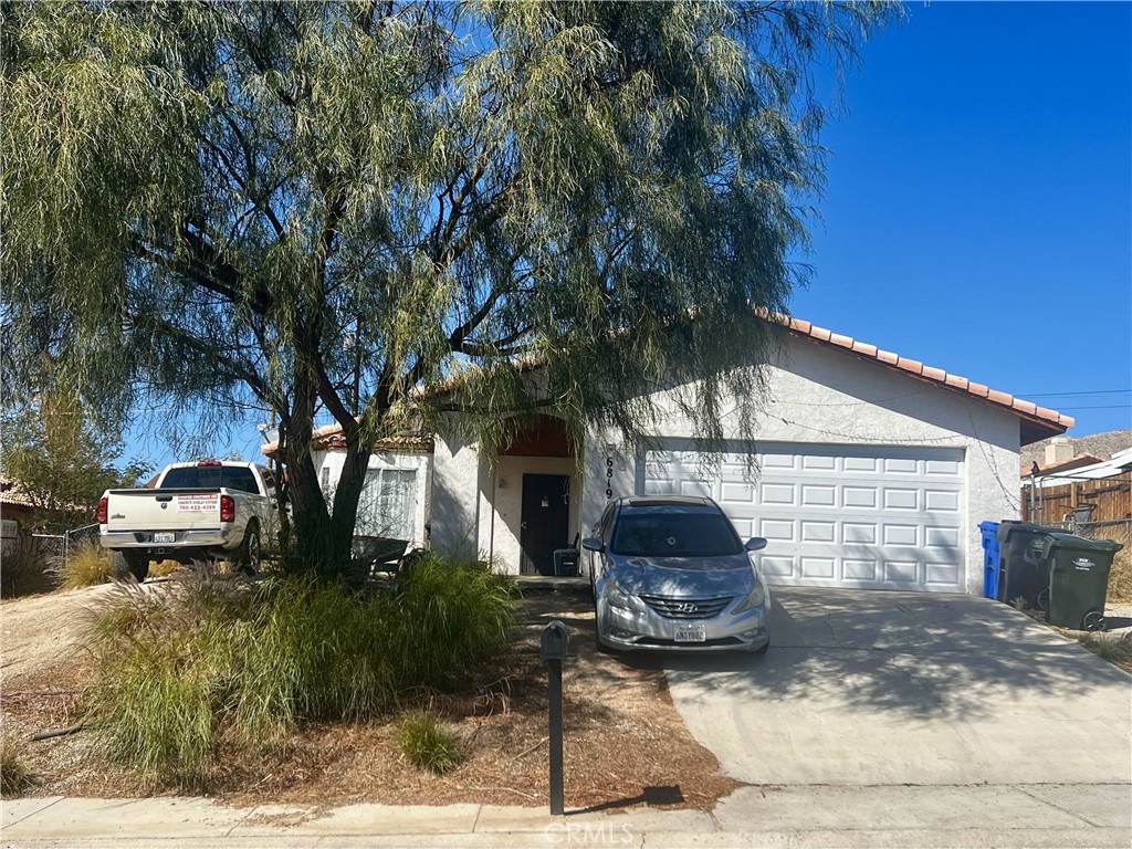 68190 Calle Blanco