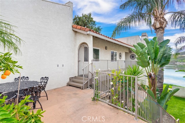 Detail Gallery Image 3 of 50 For 22196 Treasure Island, Canyon Lake,  CA 92587 - 2 Beds | 2 Baths