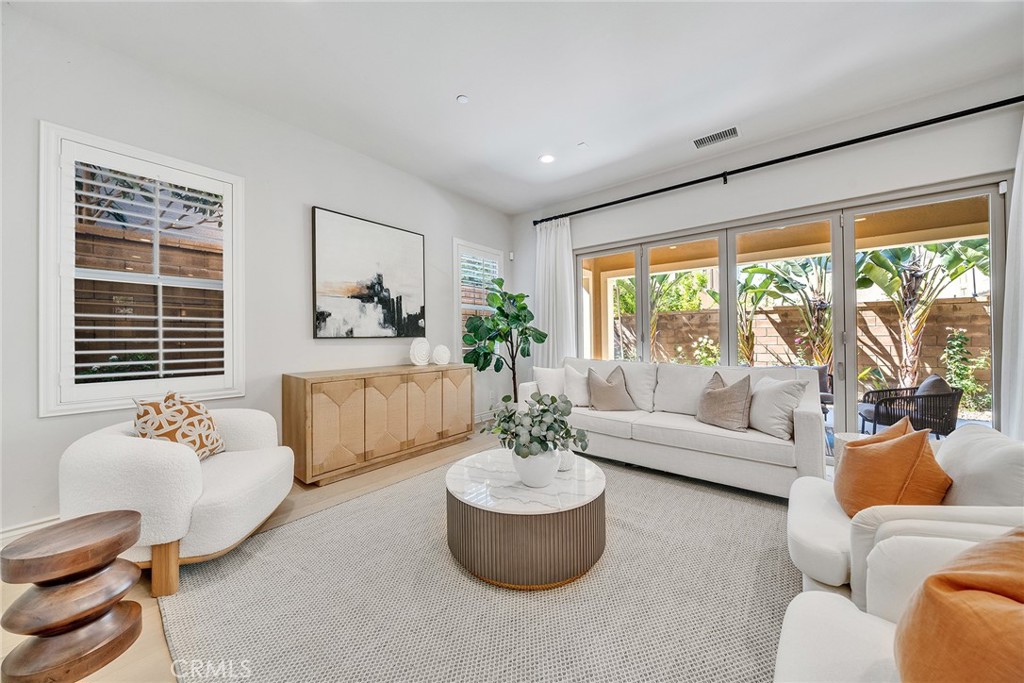 MLS #OC26109455 image #10