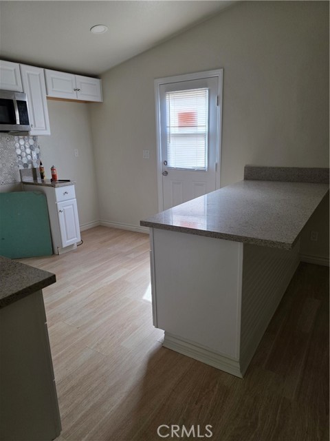 Detail Gallery Image 6 of 20 For 44283 Raysack, Lancaster,  CA 93535 - 4 Beds | 2 Baths