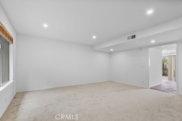 214 Green Heath Place photo 4