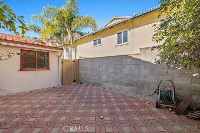 Detail Gallery Image 51 of 60 For 1636 Larco Way, Glendale,  CA 91202 - 3 Beds | 2 Baths