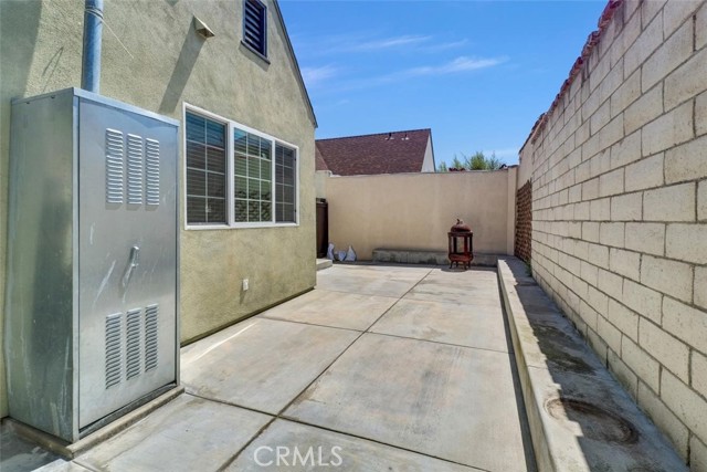 4500 4th Street, Long Beach, California 90814, 2 Bedrooms Bedrooms, ,1 BathroomBathrooms,Single Family Residence,For Sale,4th,OC24089808