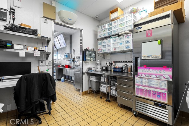 12190 Perris Blvd, Moreno Valley CA: https://media.crmls.org/medias/77cb7f6b-a66e-42da-aa59-b4713b438652.jpg