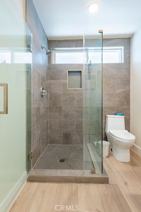 https://media.crmls.org/medias/77cb8995-5b27-4e53-ab51-76fb21cebb23.jpg?preset=X-Large