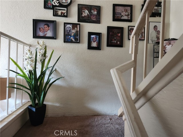 Detail Gallery Image 10 of 21 For 17139 Benicia Ct, Fontana,  CA 92336 - 3 Beds | 2/1 Baths