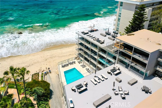 1585 S Coast, Laguna Beach CA: https://media.crmls.org/medias/77cdecb7-c452-4e5a-a6dc-69ad03f61988.jpg