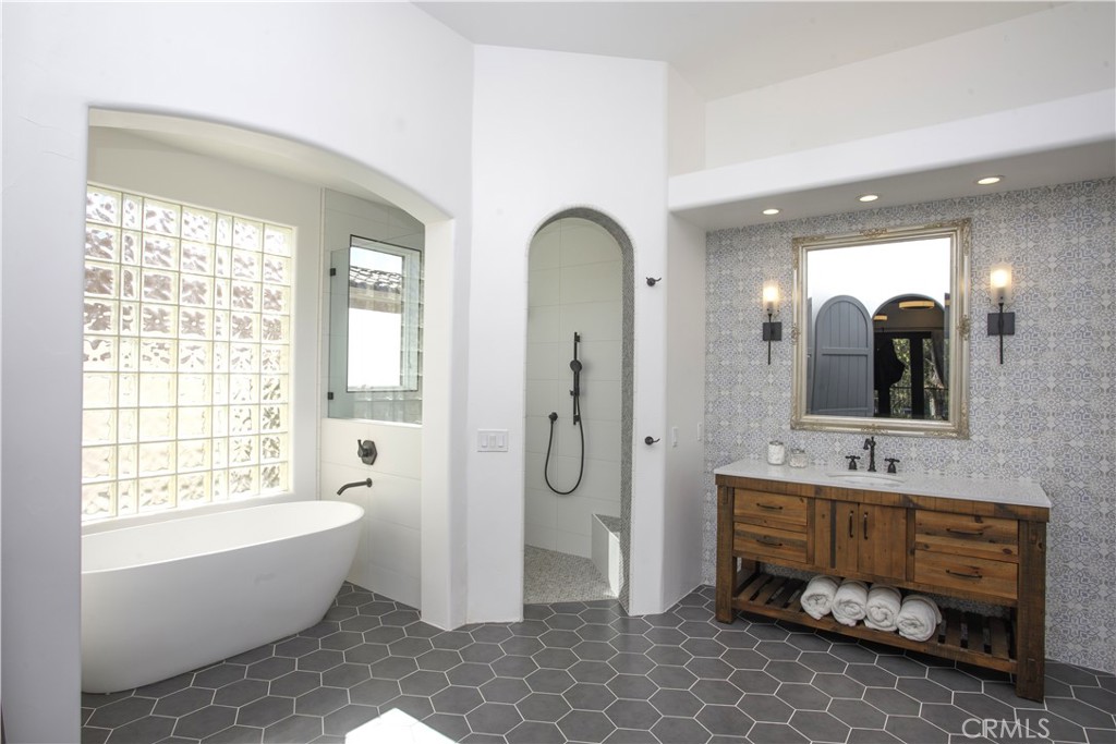 MLS #PW25257800 image #14