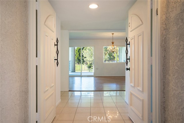 Detail Gallery Image 6 of 72 For 5511 Paseo Del Lago 1c,  Laguna Woods,  CA 92637 - 2 Beds | 2 Baths