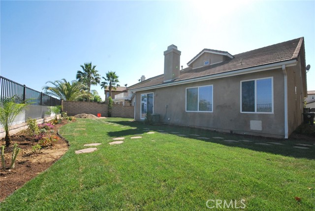 Detail Gallery Image 22 of 27 For 27849 Alta Vista Ave, Valencia,  CA 91355 - 3 Beds | 3 Baths