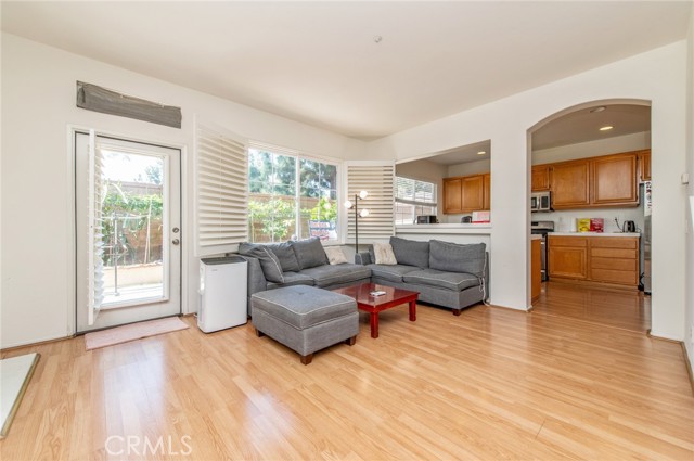 Detail Gallery Image 4 of 52 For 3 Ardmore, Irvine,  CA 92602 - 3 Beds | 2/1 Baths