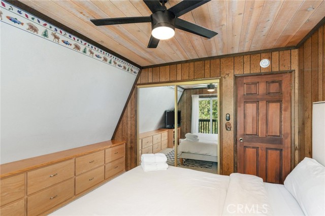 Detail Gallery Image 30 of 48 For 42662 Juniper Dr, Big Bear Lake,  CA 92315 - 3 Beds | 2 Baths