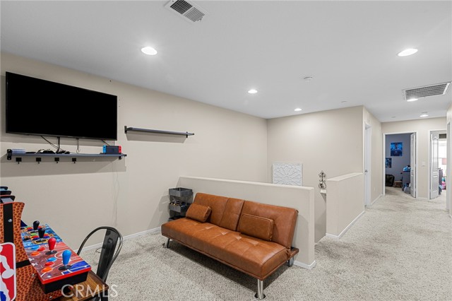 Image 13 of 30 For 15723 Parkhouse  30