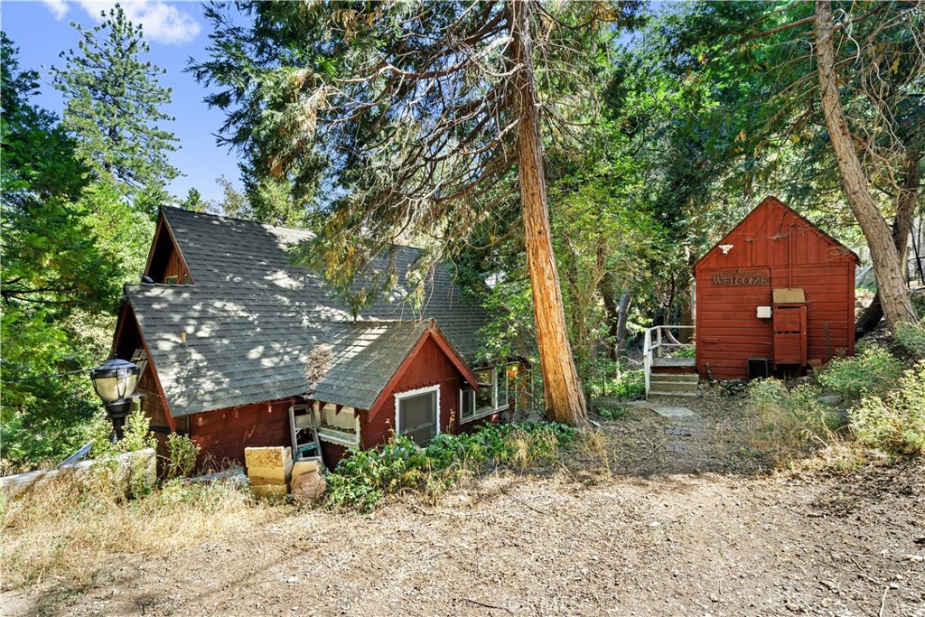 22158 Pine Drive