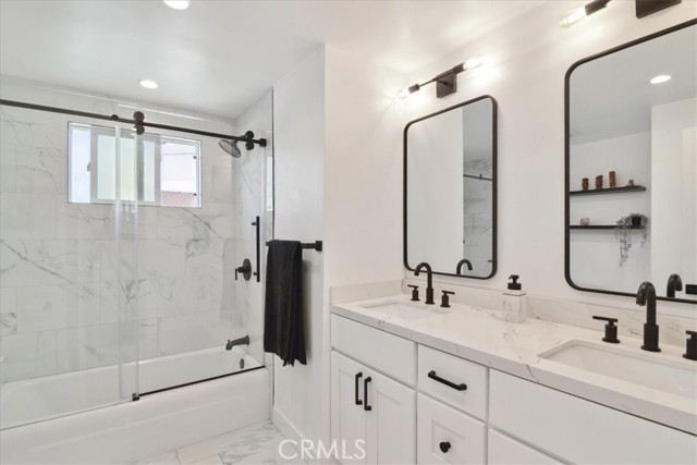 4836 W 134th Place, Hawthorne CA: https://media.crmls.org/medias/77d3e715-a86c-4043-85d6-67a18703f047.jpg