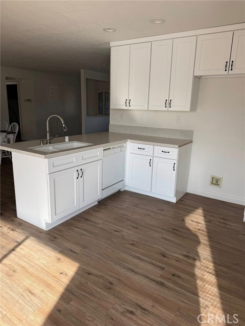 Detail Gallery Image 8 of 25 For 13564 Seminole, Apple Valley,  CA 92308 - 3 Beds | 2 Baths