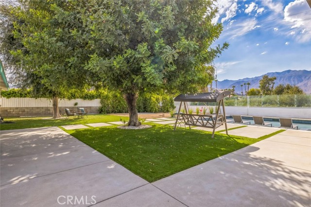 1811 Lawrence Street, Palm Springs, California 92264, 3 Bedrooms Bedrooms, ,2 BathroomsBathrooms,Residential,For Sale,1811 Lawrence Street,CRSR24207837