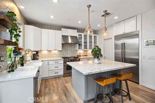 19 Via Cuenta Nueva, San Clemente CA: https://media.crmls.org/medias/77d5e14d-6364-4087-ae54-7418400c6fae.jpg
