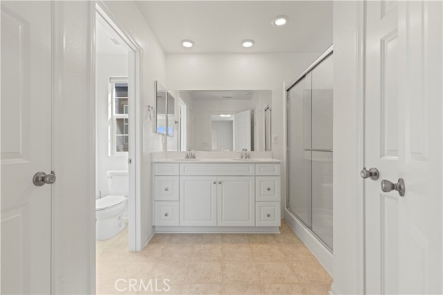 Detail Gallery Image 6 of 17 For 16017 Tanzinite, Chino,  CA 91708 - 3 Beds | 2/1 Baths