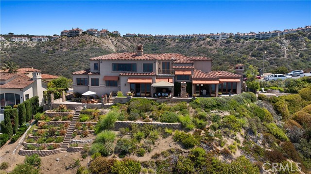 4 Le Conte, Laguna Niguel CA: https://media.crmls.org/medias/77d67ecb-37d6-4cc1-8c93-35da3709a1d7.jpg