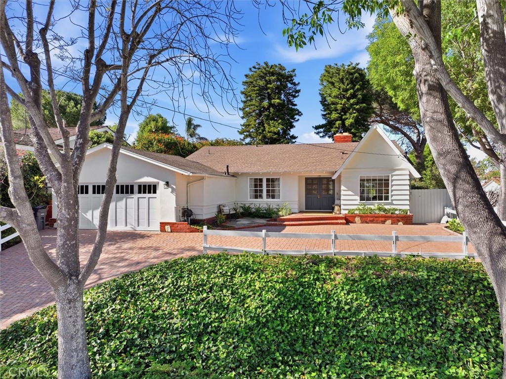 Picture of Palos Verdes Peninsula, CA 90274