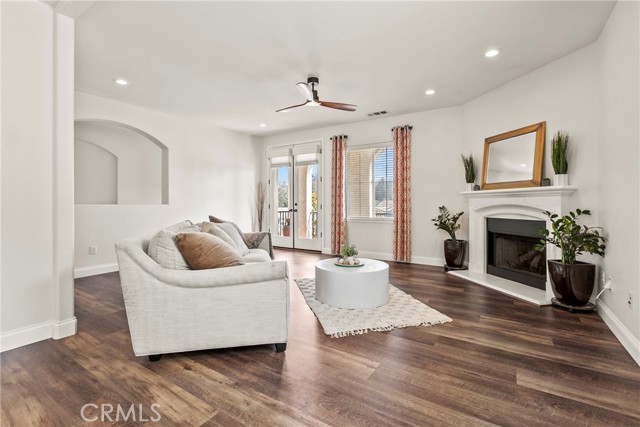 1283 Hollysprings Lane, Santa Maria CA: https://media.crmls.org/medias/77d6ce86-5b86-4005-9ad3-c6440de5e382.jpg