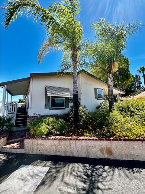 Detail Gallery Image 2 of 21 For 1536 S State St #99,  Hemet,  CA 92543 - 3 Beds | 2 Baths