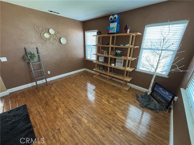 Detail Gallery Image 8 of 67 For 343 San Bernardino St, Los Banos,  CA 93635 - 6 Beds | 3 Baths